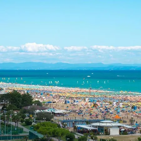 Apartmán Colourful Flat Overlooking The Sea Bibione
